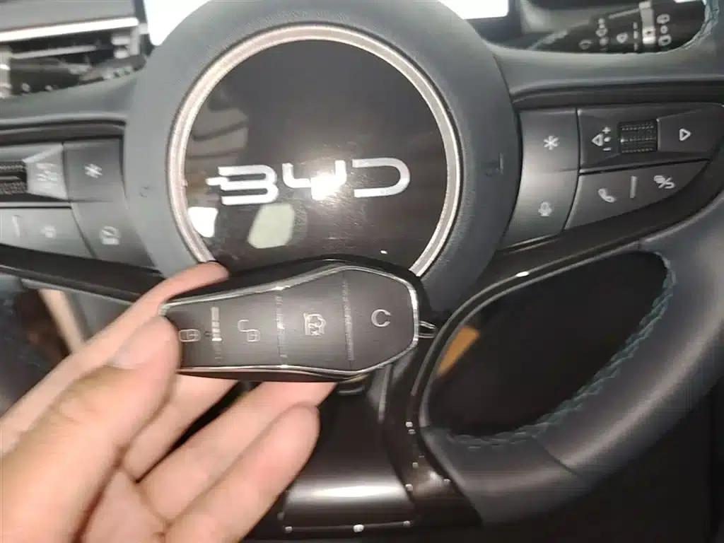 Seal 06GT 2025 Smart Driving Edition 605 Hot Wave Edition — миниатюра 9