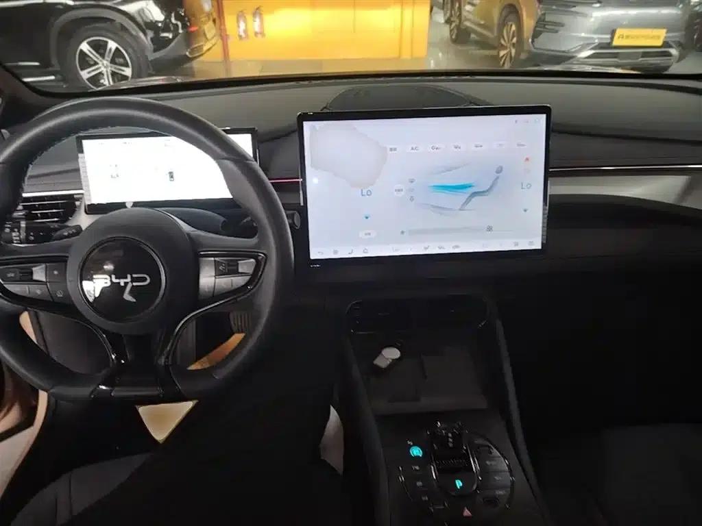 Seal 06GT 2025 Smart Driving Edition 605 Hot Wave Edition — миниатюра 10