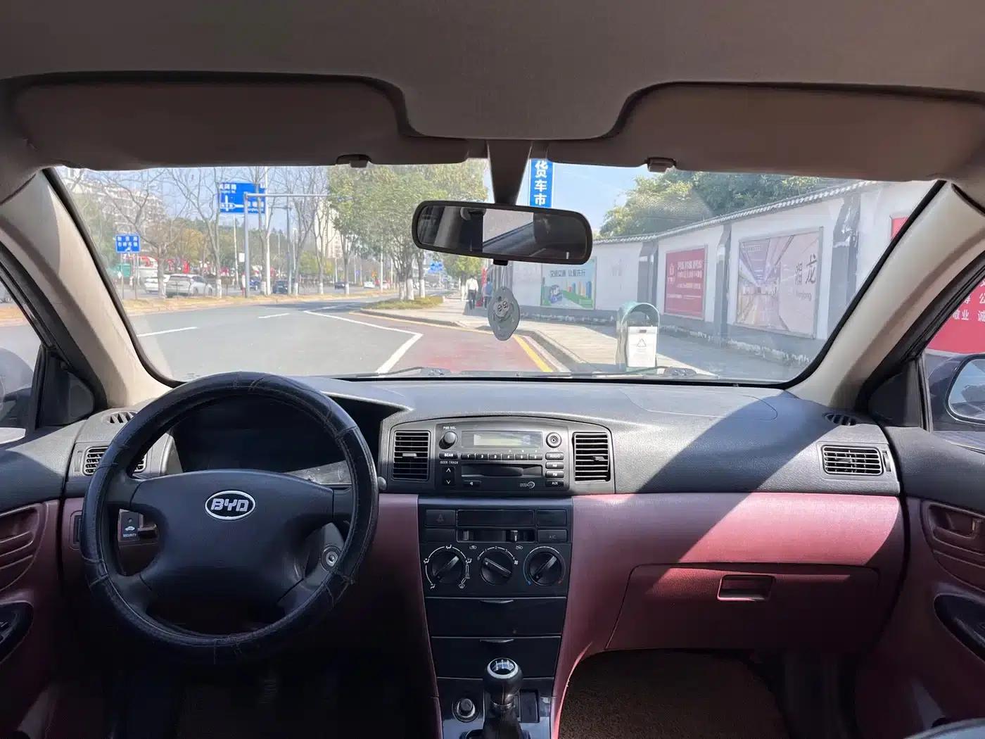 BYD F3 2012 Energy-Saving Edition 1.5L Manual Comfort Model — миниатюра 6