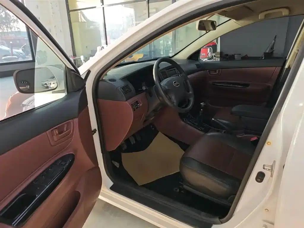 BYD F3 2012 Energy-Saving Edition 1.5L Manual Comfort Model — миниатюра 16