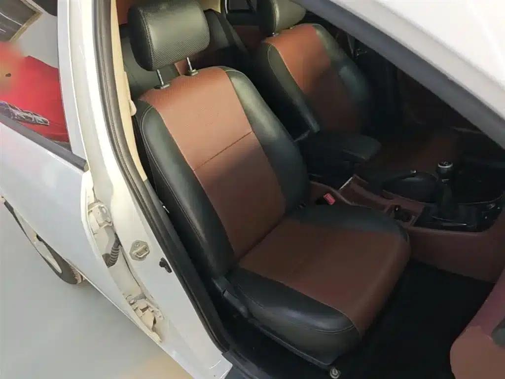 BYD F3 2012 Energy-Saving Edition 1.5L Manual Comfort Model — миниатюра 25