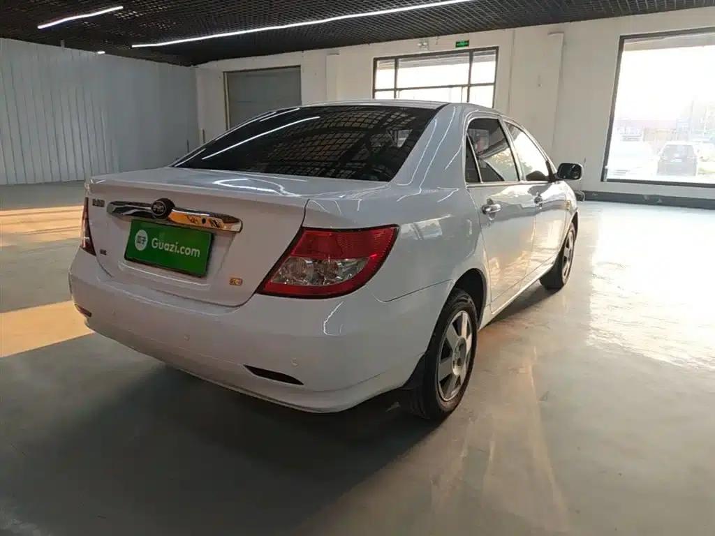 BYD F3 2012 Energy-Saving Edition 1.5L Manual Comfort Model — миниатюра 7