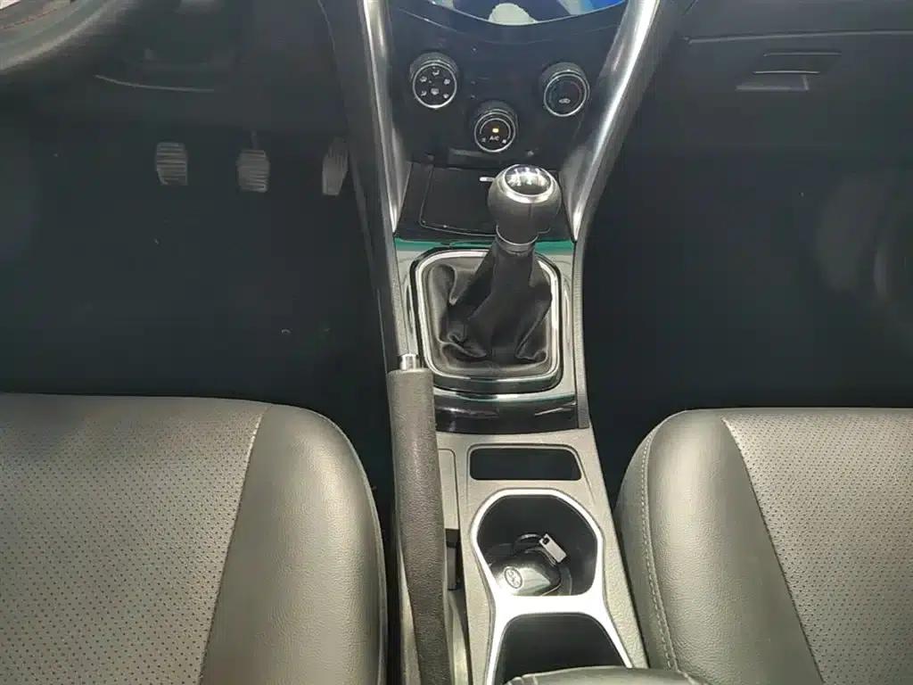 BYD F3 2020 1.5L Manual Deluxe Edition — миниатюра 14