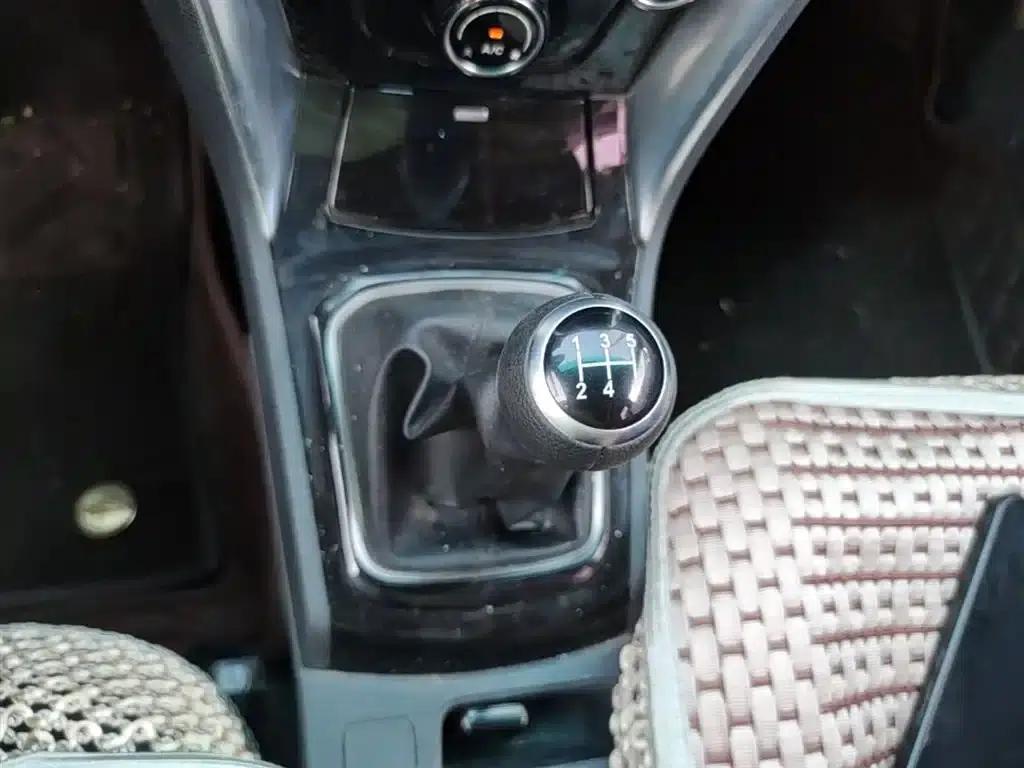 BYD F3 2020 1.5L Manual Deluxe Edition — миниатюра 11