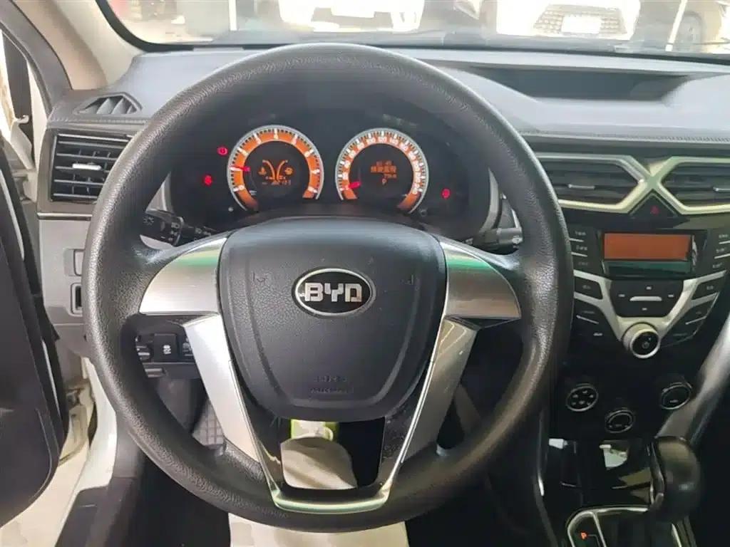 BYD F3 2016 1.5L Automatic Deluxe Edition — миниатюра 11