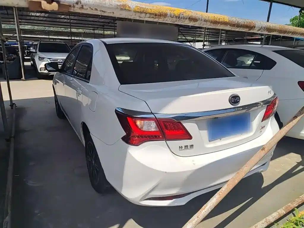 BYD F3 2016 1.5L Automatic Deluxe Edition — миниатюра 5