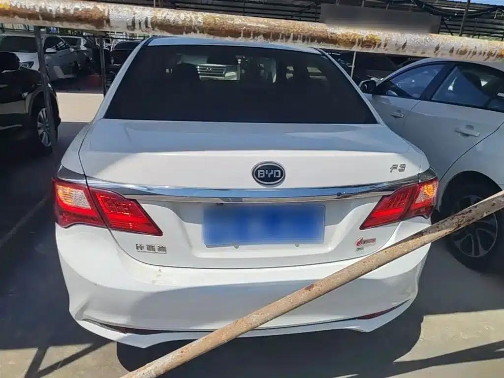 BYD F3 2016 1.5L Automatic Deluxe Edition — миниатюра 6