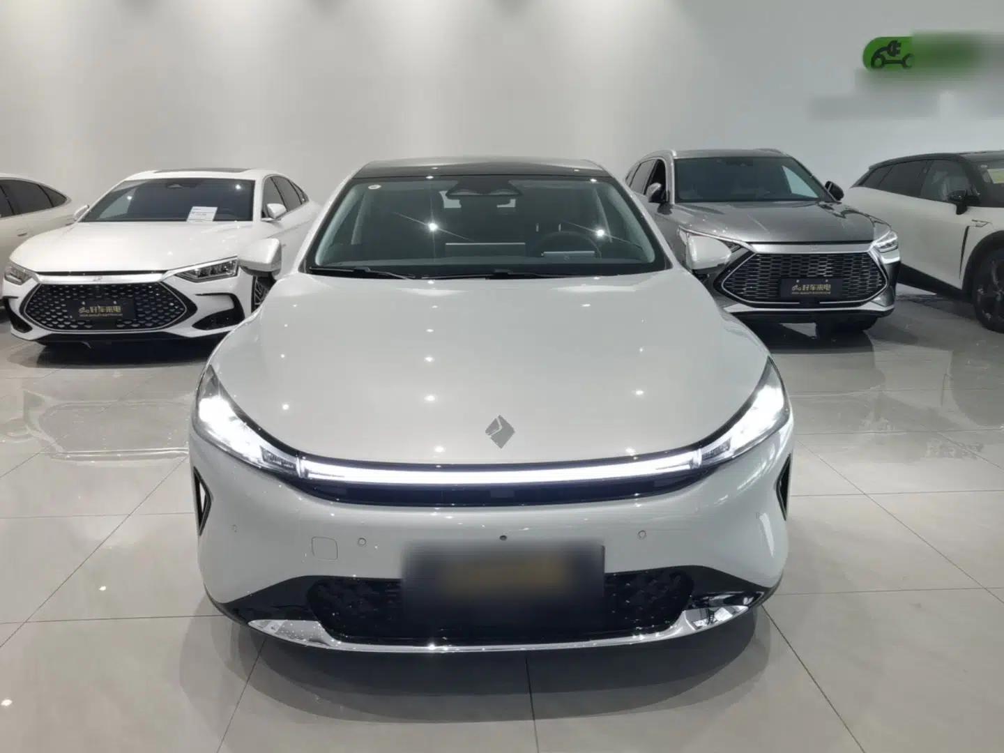 Baojun Enjoy 2025 Plug-in Hybrid 140km Luxury Edition — миниатюра 2