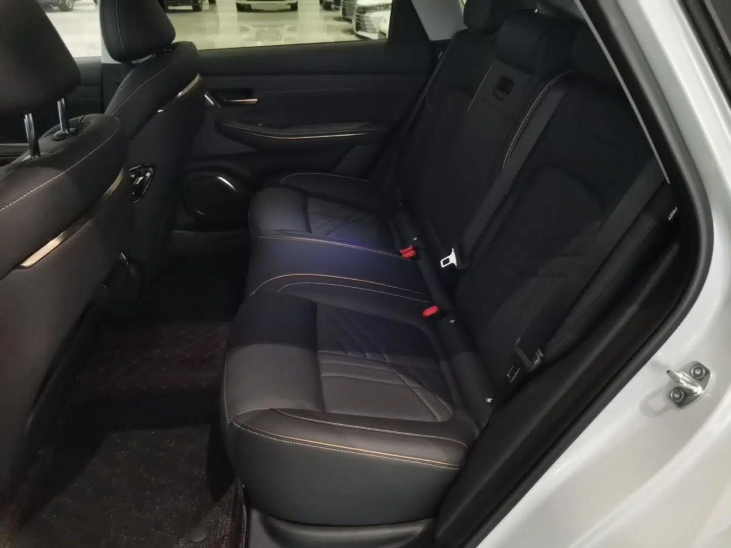 Baojun Enjoy 2025 Plug-in Hybrid 140km Luxury Edition — миниатюра 20