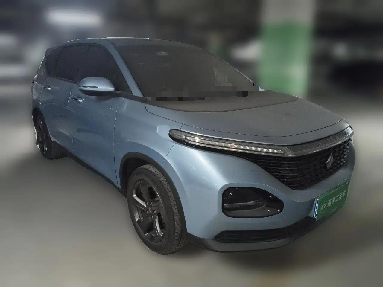 Baojun RM-5 2019 1.5T CVT Elite Version with 24-Hour Online Service 6 Seats — миниатюра 3