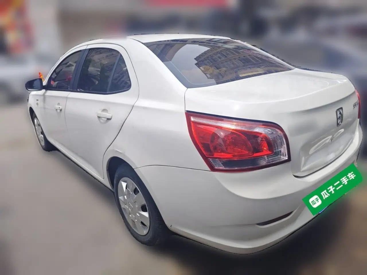 Baojun 630 2013 1.5L manual standard version — миниатюра 4
