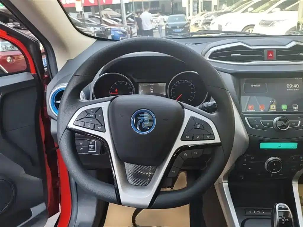 Yuan New Energy 2019 EV360 Intelligent Leading Edition — миниатюра 11