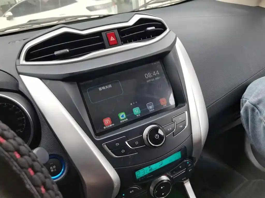 Yuan New Energy 2019 EV360 Intelligent Leading Edition — миниатюра 13