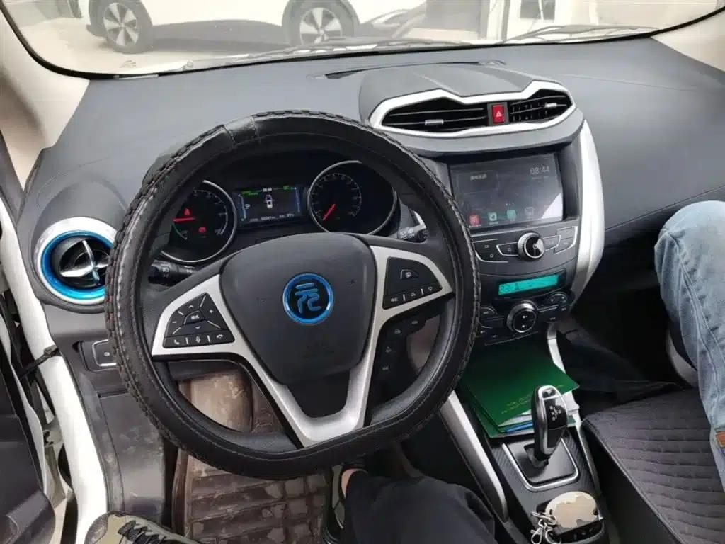Yuan New Energy 2019 EV360 Intelligent Leading Edition — миниатюра 10
