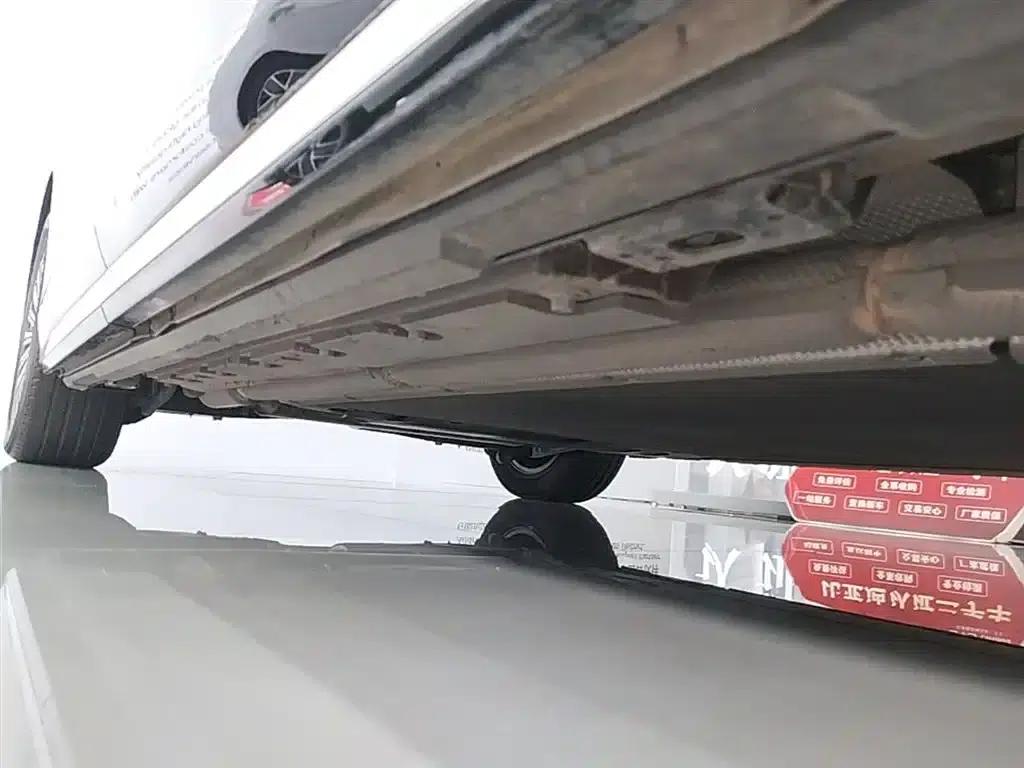 Summer 2025 DM-i 1.5T 180km Excellent Edition — миниатюра 21