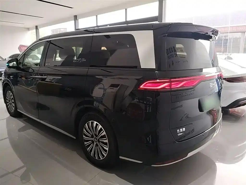 Summer 2025 DM-i 1.5T 180km Excellent Edition — миниатюра 5