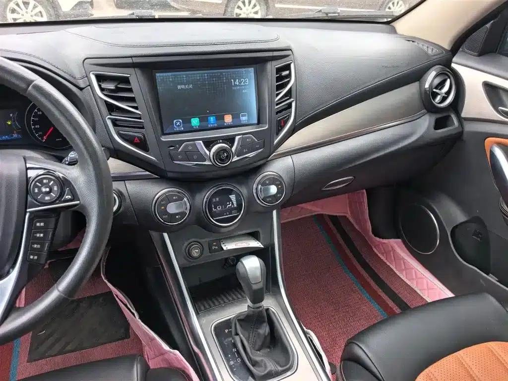 Song 2016 2.0TID Automatic Premium Edition — миниатюра 13