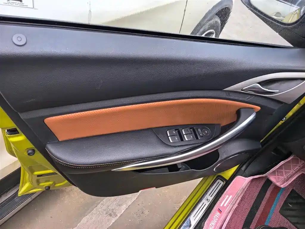 Song 2016 2.0TID Automatic Premium Edition — миниатюра 7