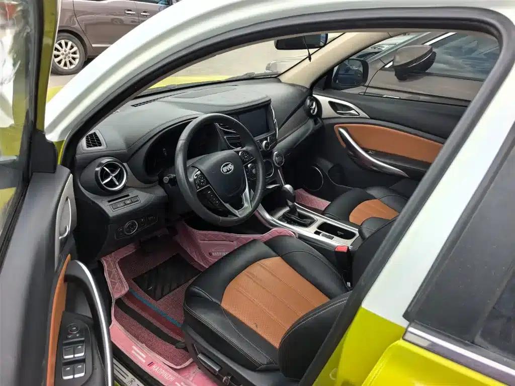 Song 2016 2.0TID Automatic Premium Edition — миниатюра 8