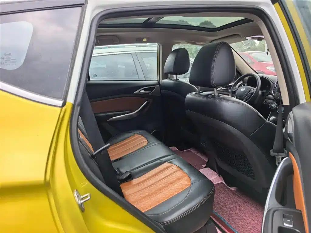 Song 2016 2.0TID Automatic Premium Edition — миниатюра 9