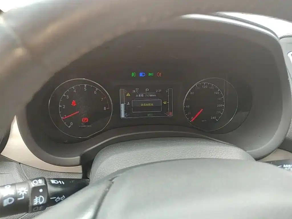 Song 2016 2.0TID Automatic Premium Edition — миниатюра 12