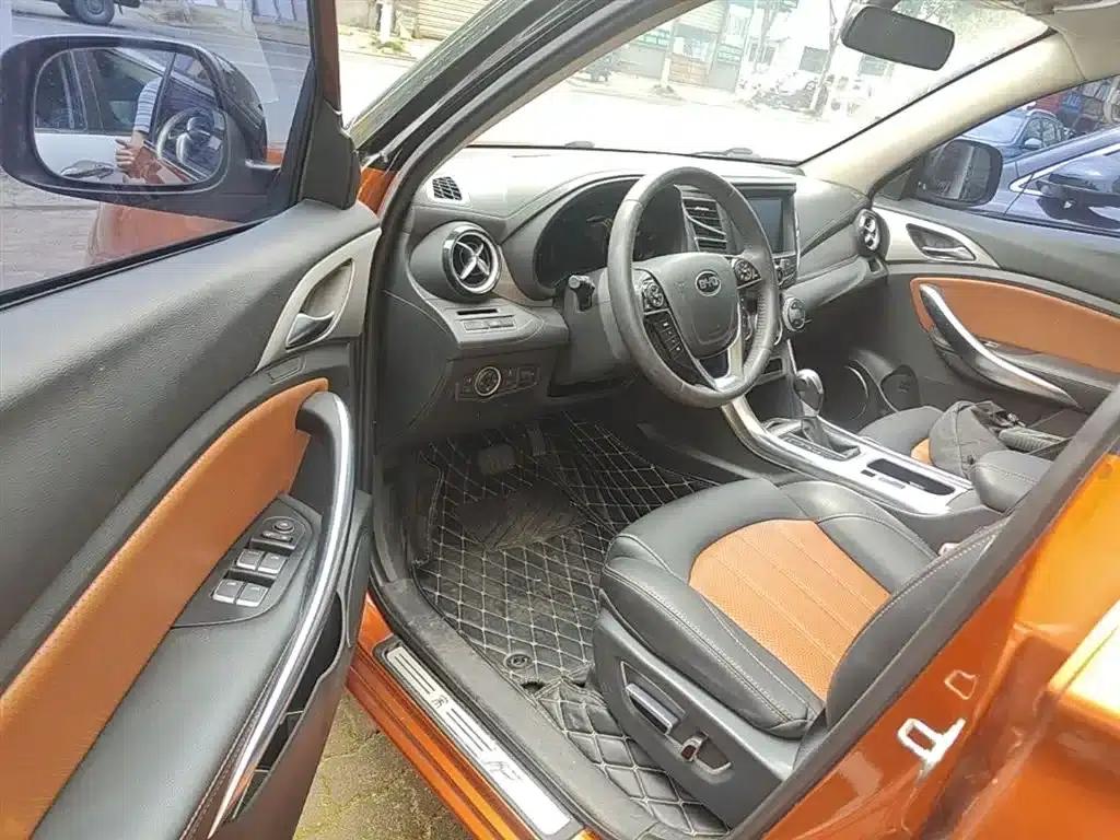 Song 2016 2.0TID Automatic Premium Edition — миниатюра 16