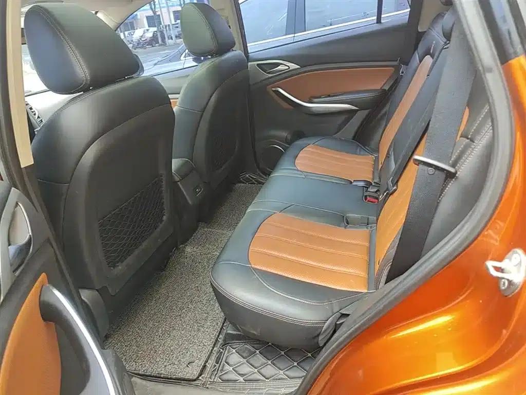 Song 2016 2.0TID Automatic Premium Edition — миниатюра 17