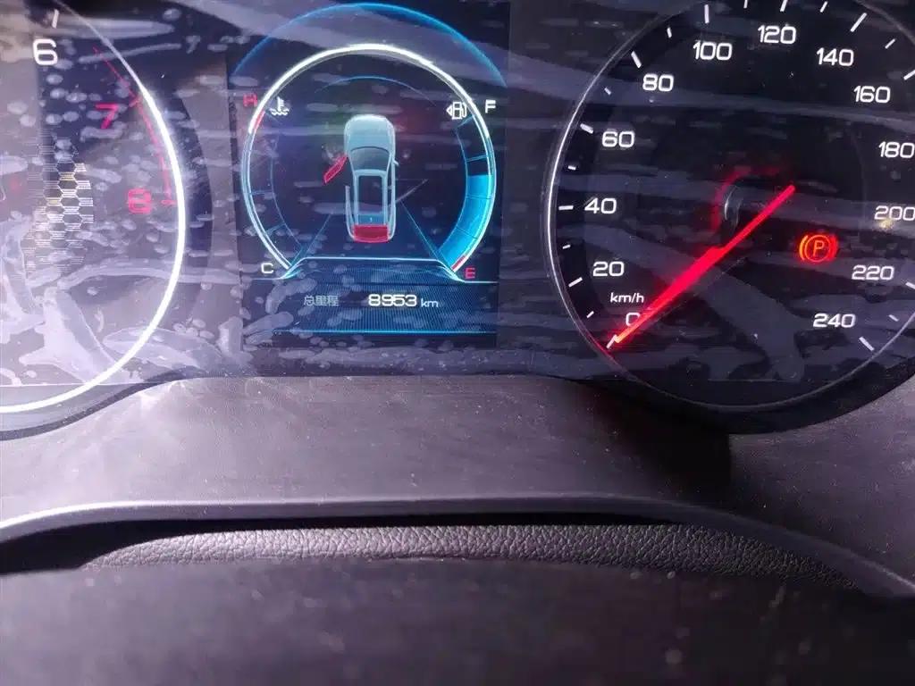Song 2019 1.5TI Automatic Intelligent Connected Advanced Edition — миниатюра 5