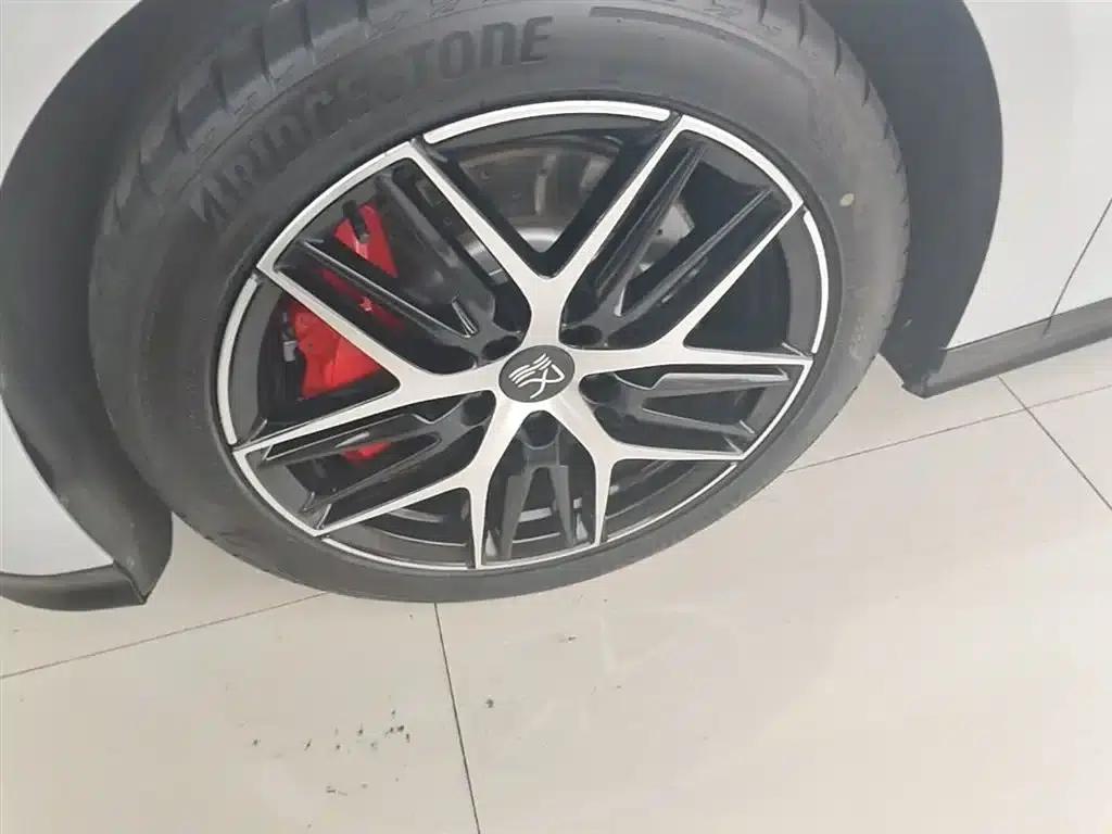 Han L 2025 EV All-Wheel Drive LiDAR Flagship Edition — миниатюра 23