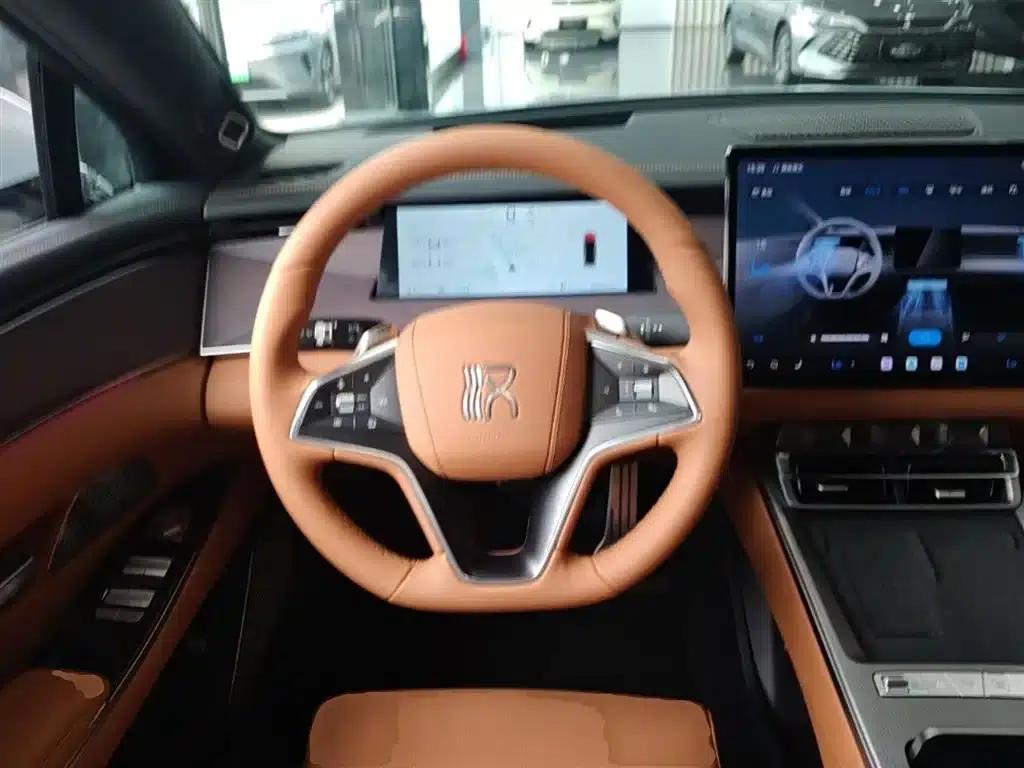 Han L 2025 EV All-Wheel Drive LiDAR Flagship Edition — миниатюра 11