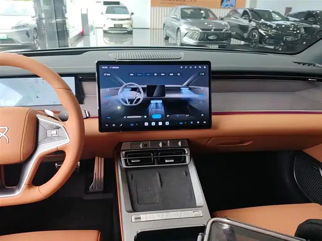 Han L 2025 EV All-Wheel Drive LiDAR Flagship Edition — миниатюра 13
