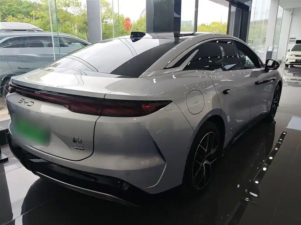 Han L 2025 EV All-Wheel Drive LiDAR Flagship Edition — миниатюра 7