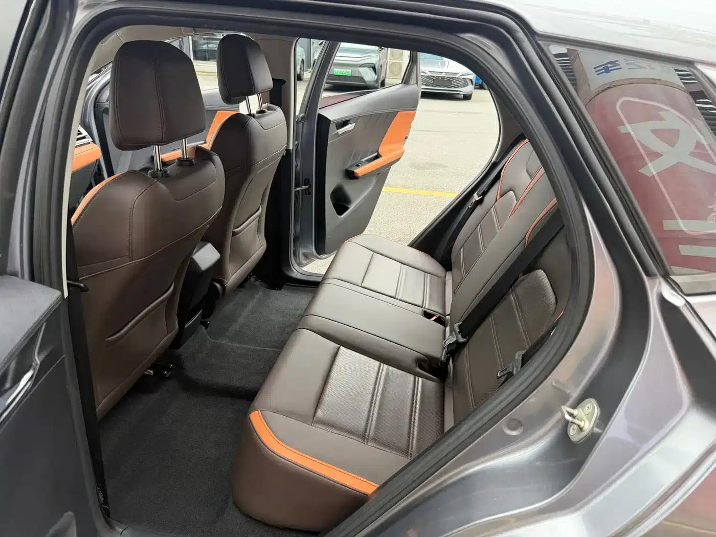 BYD e2 2021 Luxury Edition — миниатюра 20