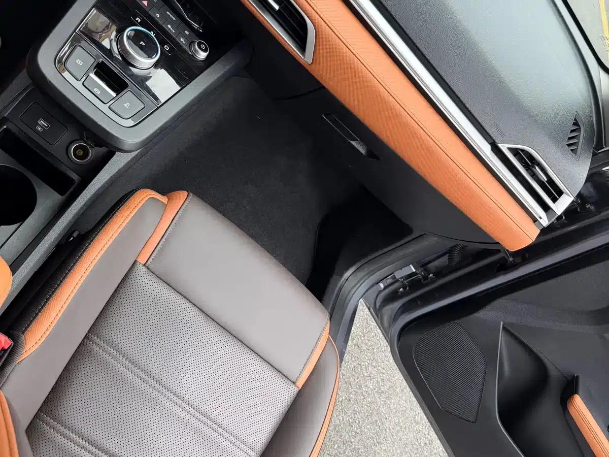 BYD e2 2021 Luxury Edition — миниатюра 30