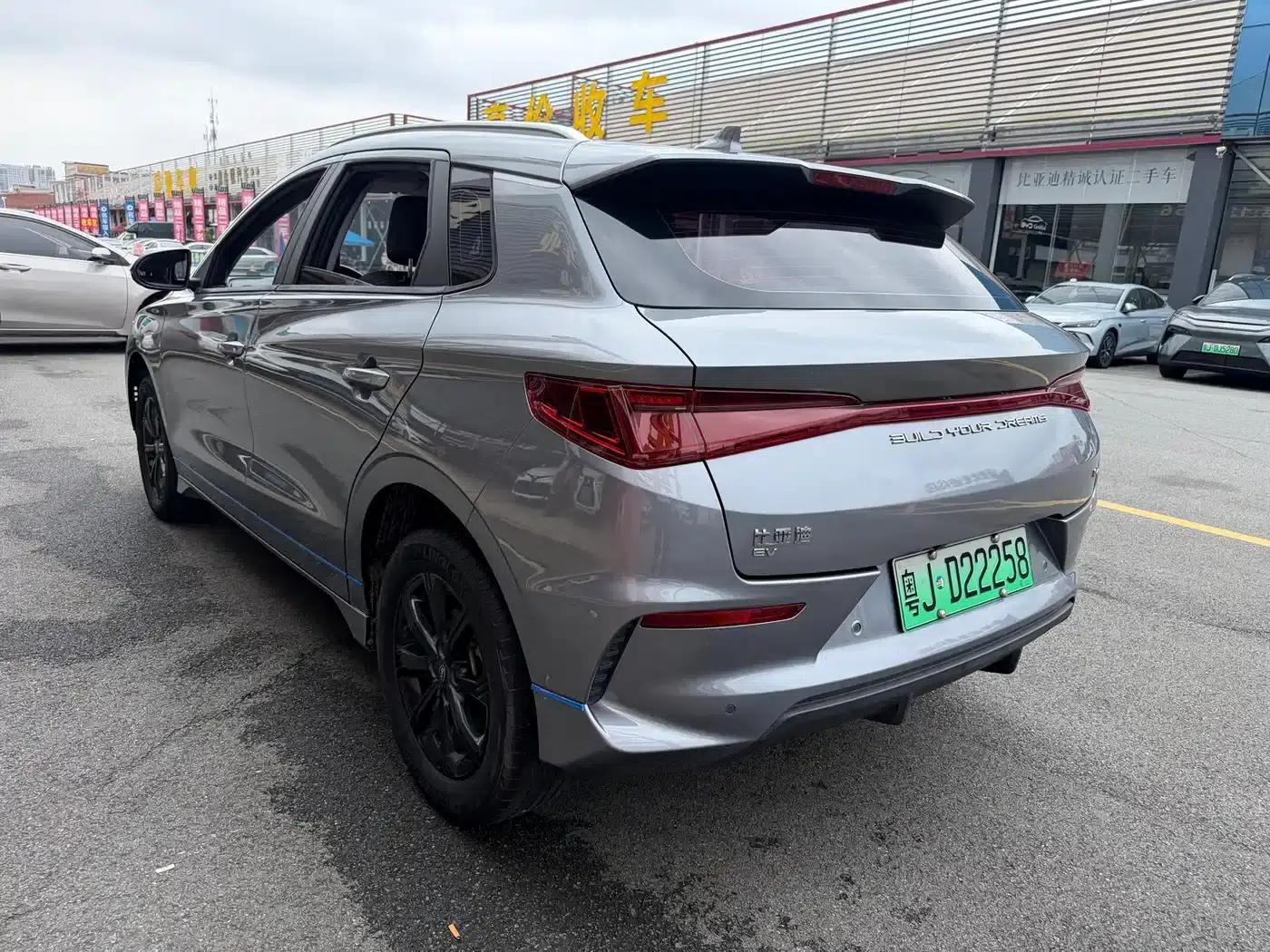 BYD e2 2021 Luxury Edition — миниатюра 8