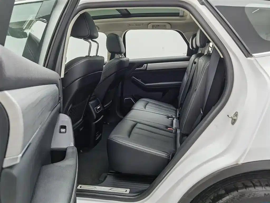 Tang 2018 2.0T Automatic Intelligent Connected Premium 7-seater National V Emission Standard — миниатюра 15