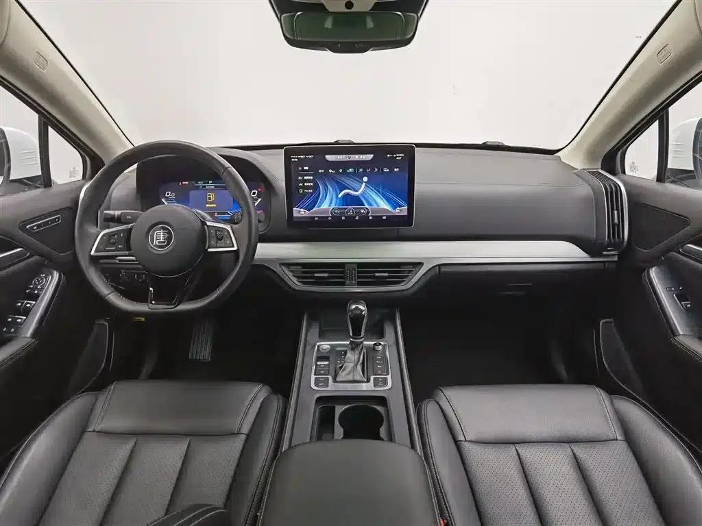 Tang 2018 2.0T Automatic Intelligent Connected Premium 7-seater National V Emission Standard — миниатюра 5