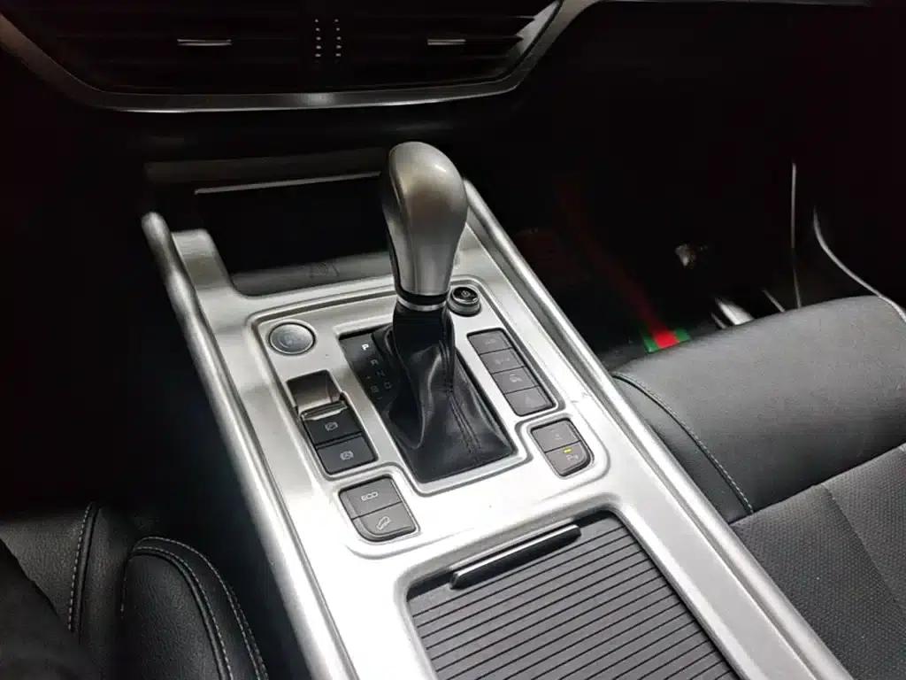 Tang 2019 2.0T Automatic Intelligent Connected Premium 7-seater National VI Emission Standard — миниатюра 14