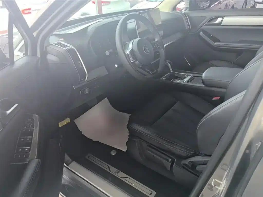Tang 2018 2.0T Automatic Intelligent Connected Premium 7-seater National V Emission Standard — миниатюра 16
