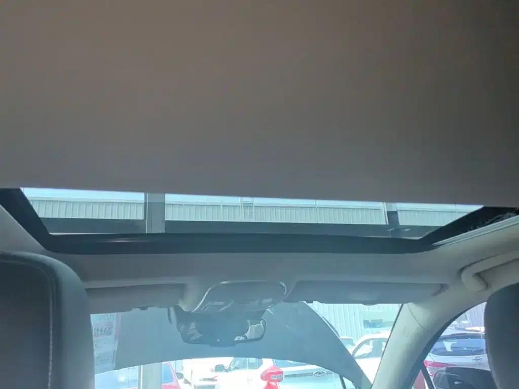 Tang 2018 2.0T Automatic Intelligent Connected Premium 7-seater National V Emission Standard — миниатюра 18