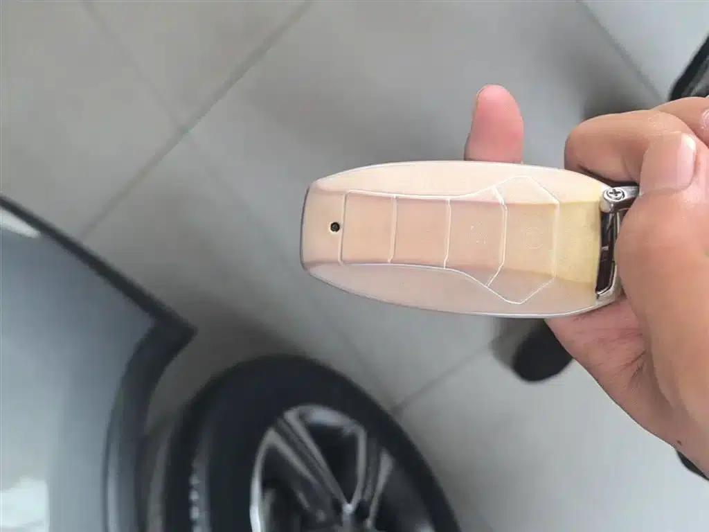 Tang 2018 2.0T Automatic Intelligent Connected Premium 7-seater National V Emission Standard — миниатюра 9