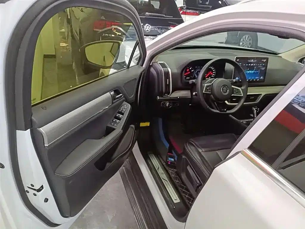 Tang 2019 2.0T Automatic Intelligent Connected Premium 7-seater National VI Emission Standard — миниатюра 16