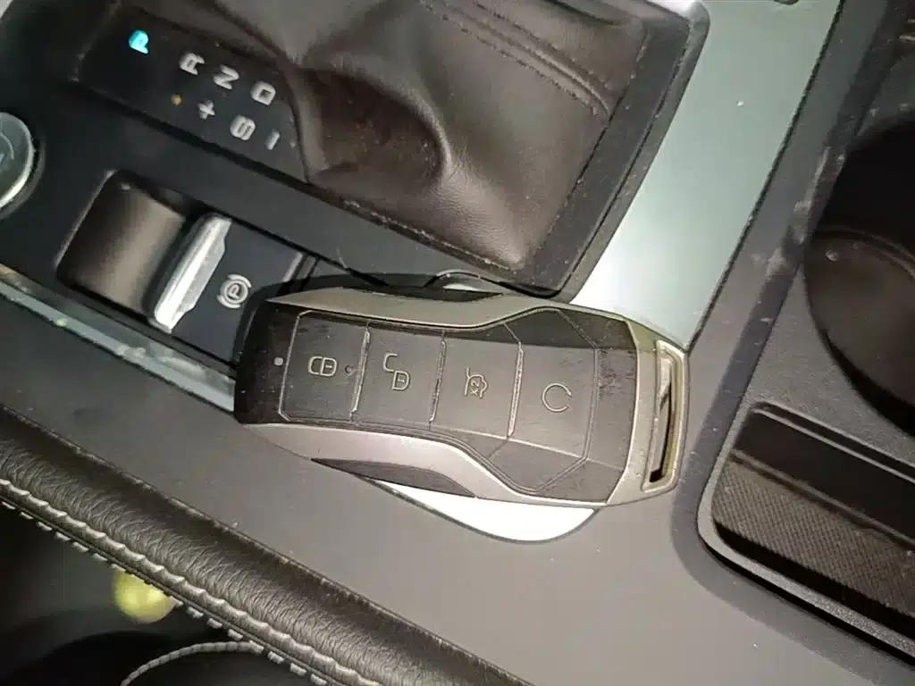 Tang 2019 2.0T Automatic Intelligent Connected Premium 7-seater National VI Emission Standard — миниатюра 9
