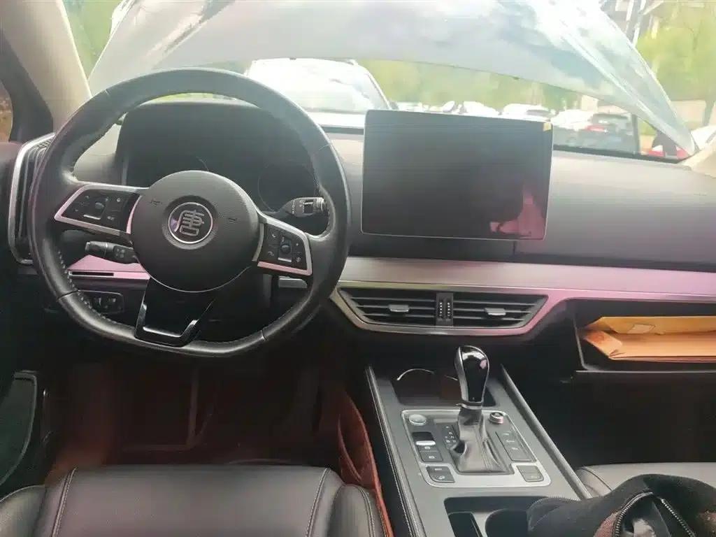 Tang 2018 2.0T Automatic Intelligent Connected Premium 7-seater National V Emission Standard — миниатюра 6