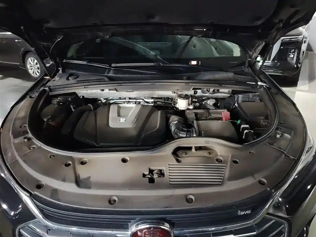 Tang 2018 2.0T Automatic Intelligent Connected Premium 7-seater National V Emission Standard — миниатюра 11