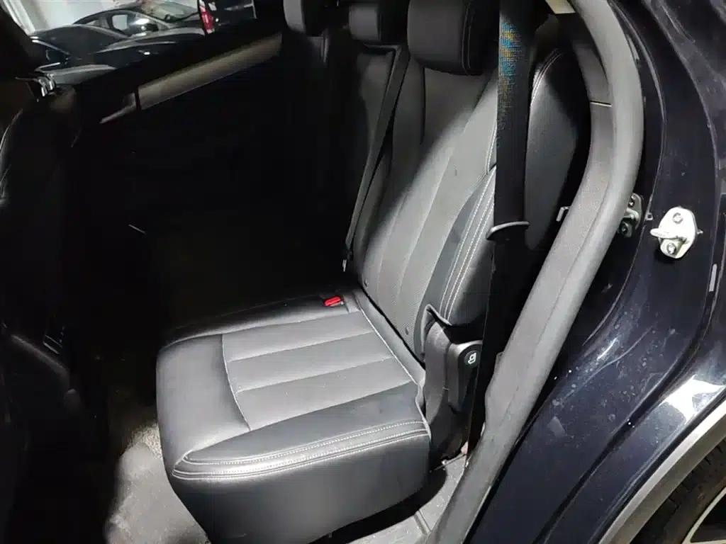 Tang 2018 2.0T Automatic Intelligent Connected Premium 7-seater National V Emission Standard — миниатюра 15