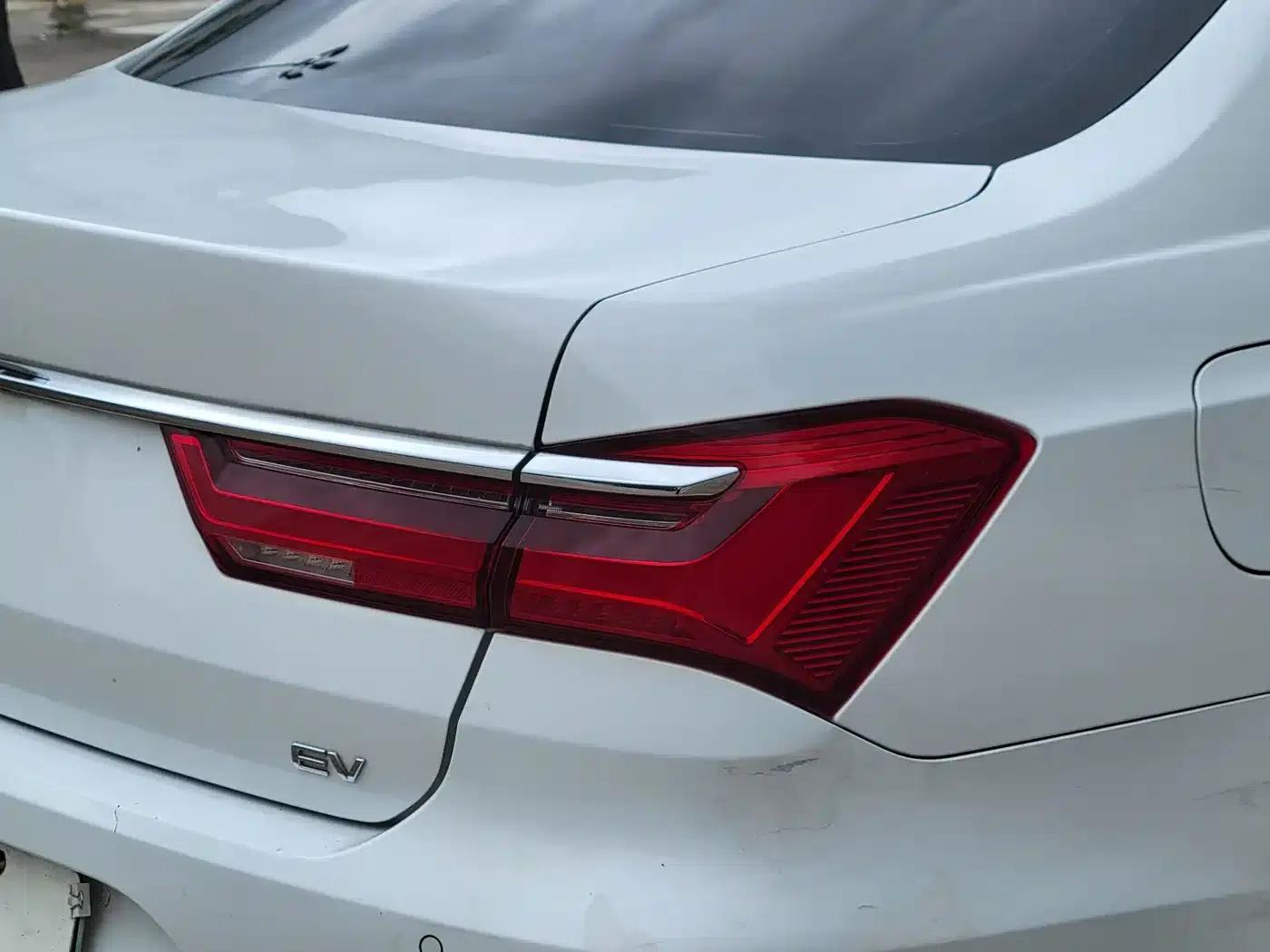 Qin New Energy 2019 Long Range Premium Edition — миниатюра 17
