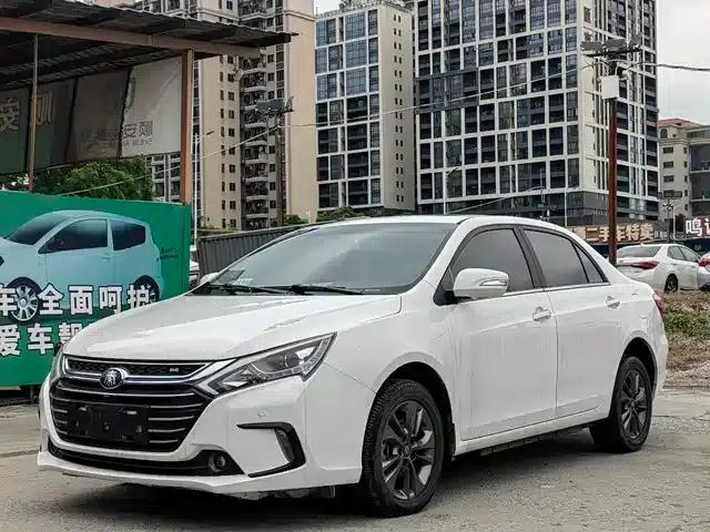 Qin New Energy 2017 1.5T Premium Edition