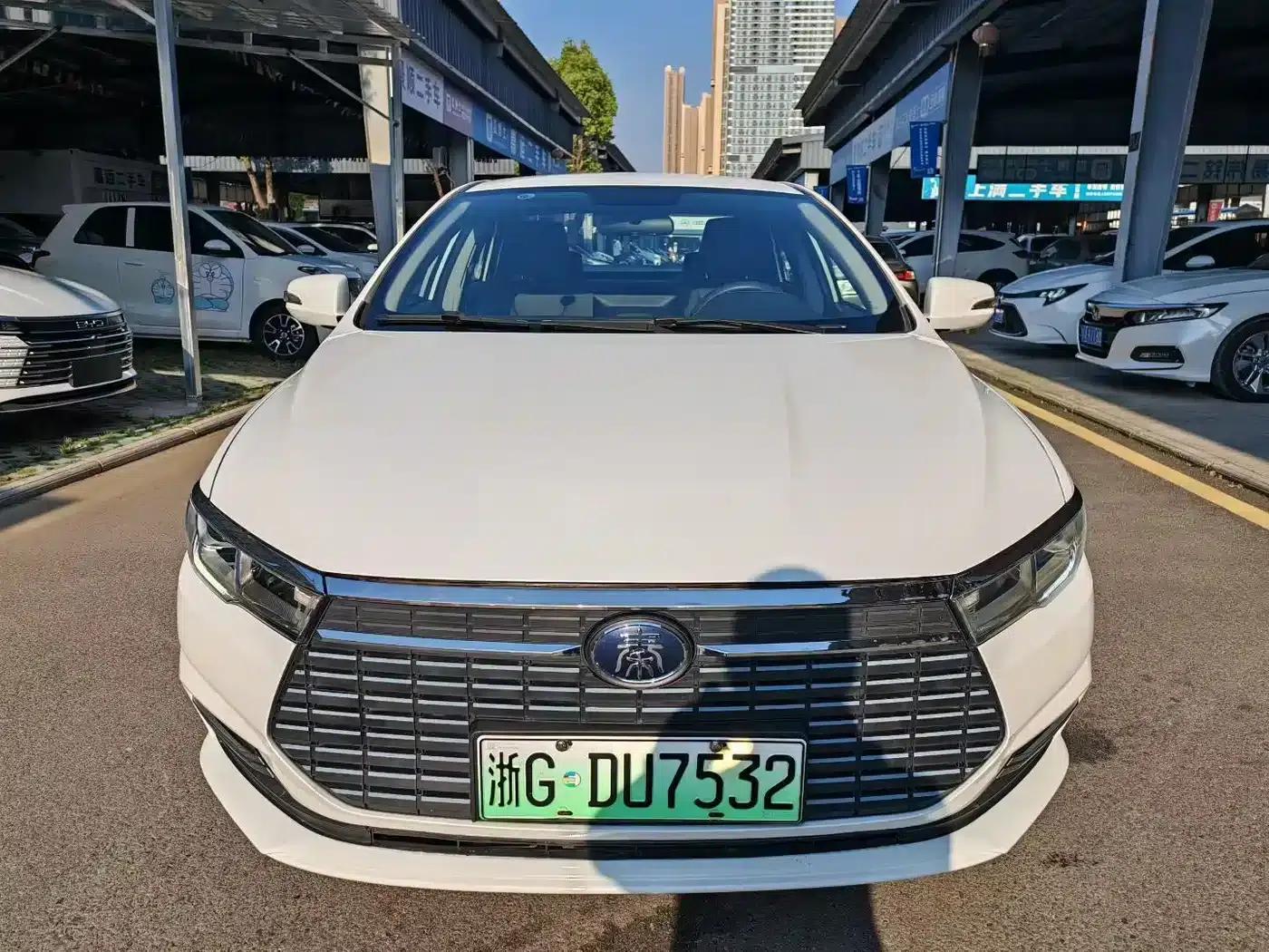 Qin New Energy 2021 Leading Edition — миниатюра 2
