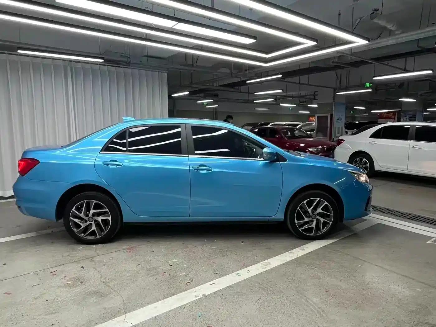 Qin New Energy 2017 Qin EV300 Flagship Edition — миниатюра 3
